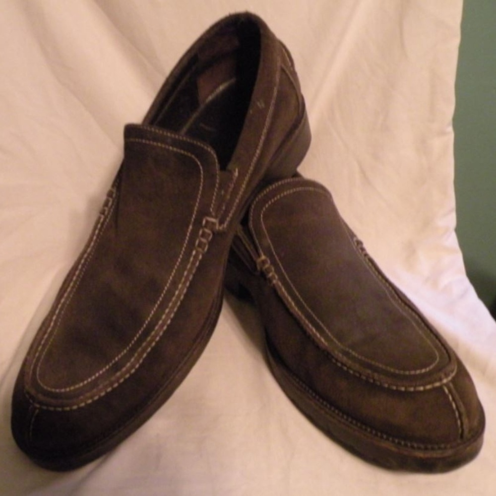 Donald J Pliner size 15M Dark Brown Suede Loafers